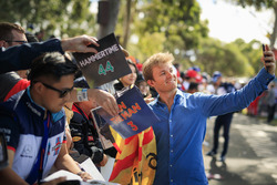 Nico Rosberg, Mercedes-Benz Ambassador taraftarlar ile