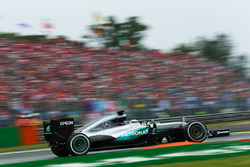 Льюіс Хемілтон, Mercedes AMG F1 W07 Hybrid
