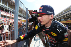 Макс Ферстаппен, Red Bull Racing святкує з фанатами