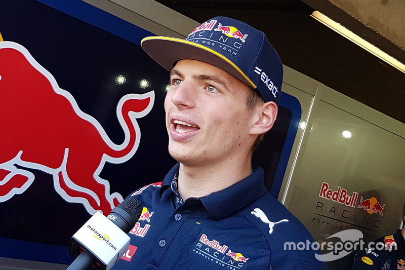 Verstappen in gesprek Motorsport.com