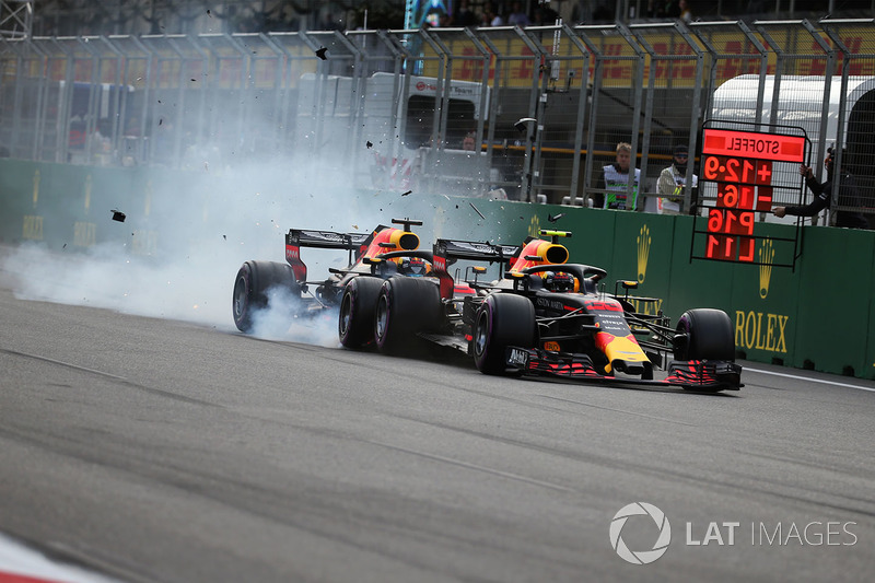 Max Verstappen & Daniel Ricciardo, Red Bull Racing RB14 crash