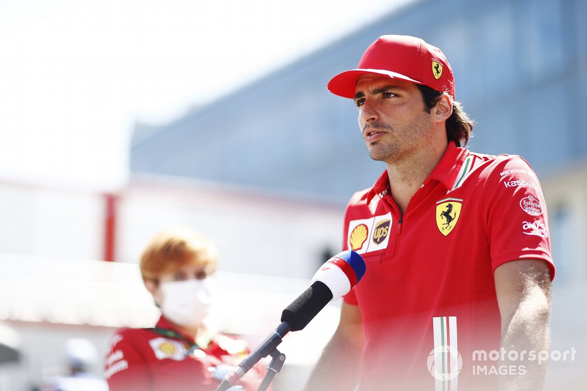 Carlos Sainz Jr., Ferrari
