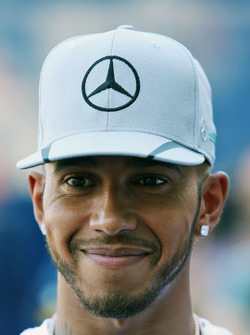 Lewis Hamilton, Mercedes AMG F1 con i media