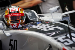Шарль Леклер, Haas VF-16 Test Driver