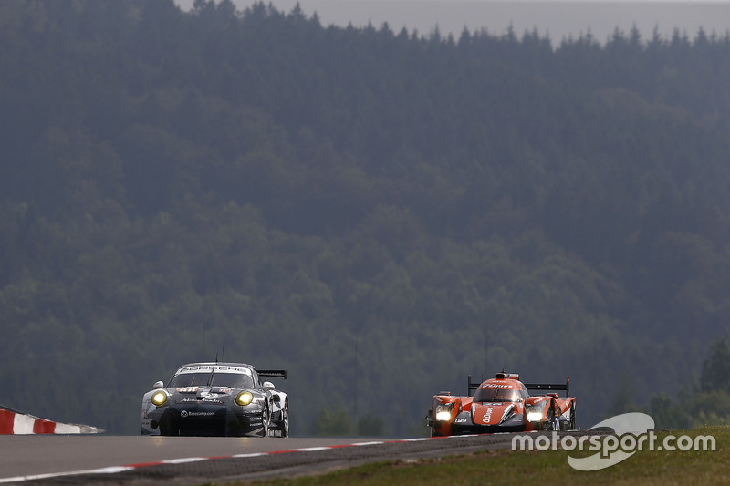 #88 Proton Racing, Porsche 911 RSR