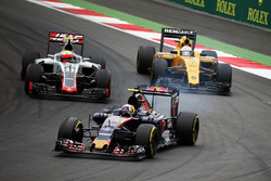 Карлос Сайнс-молодший, Scuderia Toro Rosso STR11