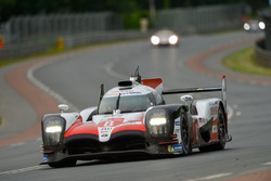 #8 Toyota Gazoo Racing Toyota TS050: Себастьян Буемі, Казукі Накадзіма, Фернандо Алонсо, Хосе Марія Лопес