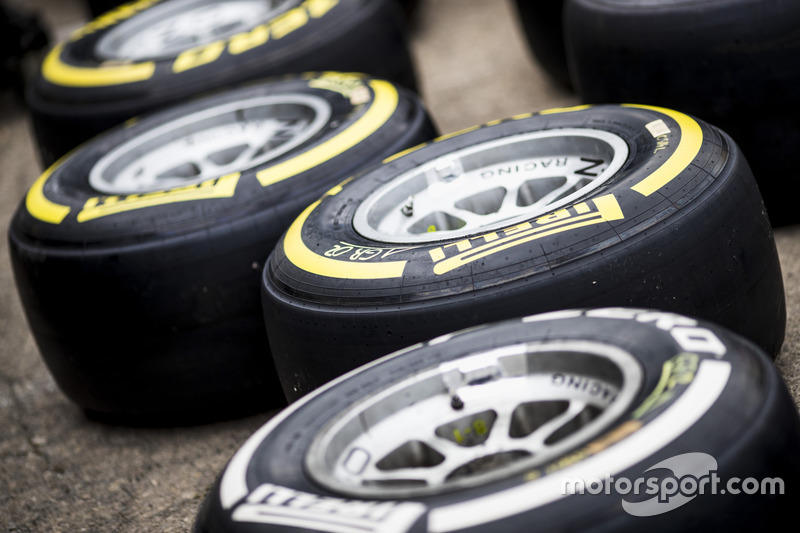 Pirelli tyres