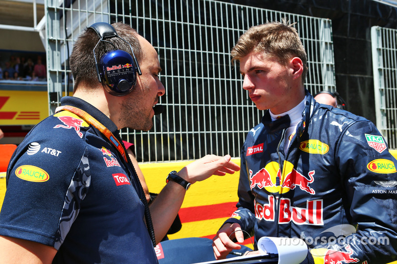 Max Verstappen con Gianpiero Lambiase, Red Bull Racing Engineer
