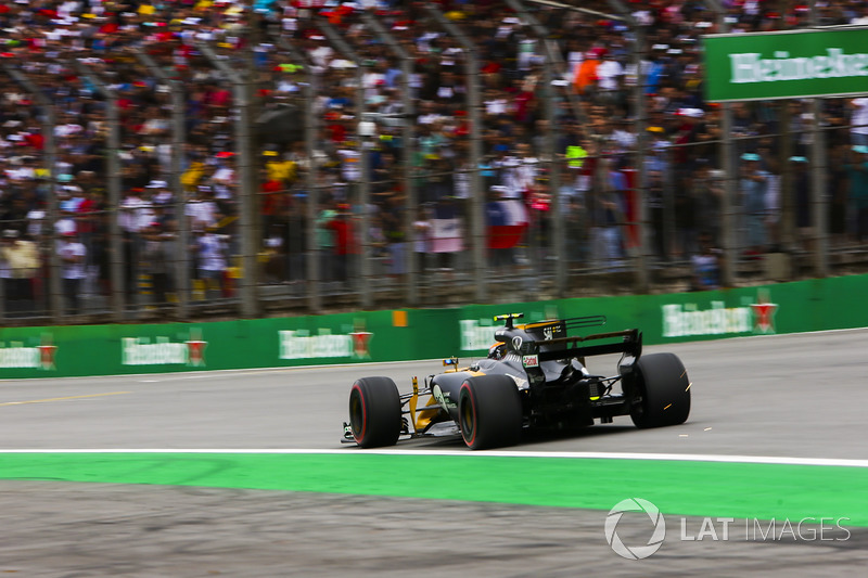 Carlos Sainz Jr., Renault Sport F1 Team RS17