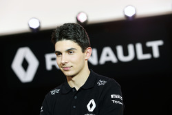 雷诺F1车手Esteban Ocon, Renault F1 Team test driver