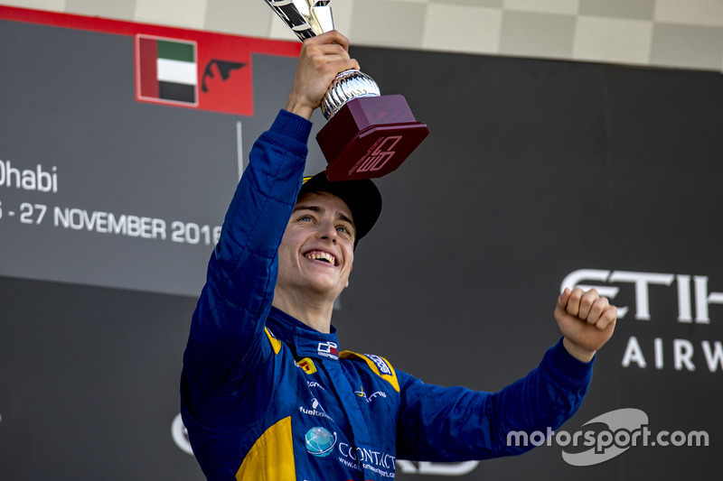 Podium: Race winner Jake Hughes, DAMS