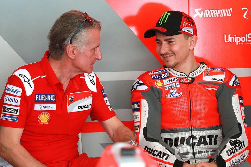 Спортивний директор Паоло Чіабатті, Хорхе Лоренсо, Ducati Team