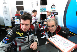 Жиль Біго, Хіросі Аояма, Такумі Такахасі, Estrella Galicia 0,0 Marc VDS
