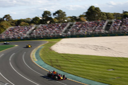 Макс Ферстаппен, Red Bull Racing RB14 Tag Heuer, Ніко Хюлькенберг, Renault Sport F1 Team R.S. 18