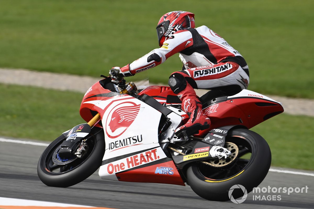Andi Gilang, Honda Team Asia, hampir mengalami kecelakaan highside di Tikungan 4 pada Moto2 Eropa 2020.