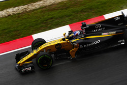 Sergey Sirotkin, Renault Sport F1 Team RS17