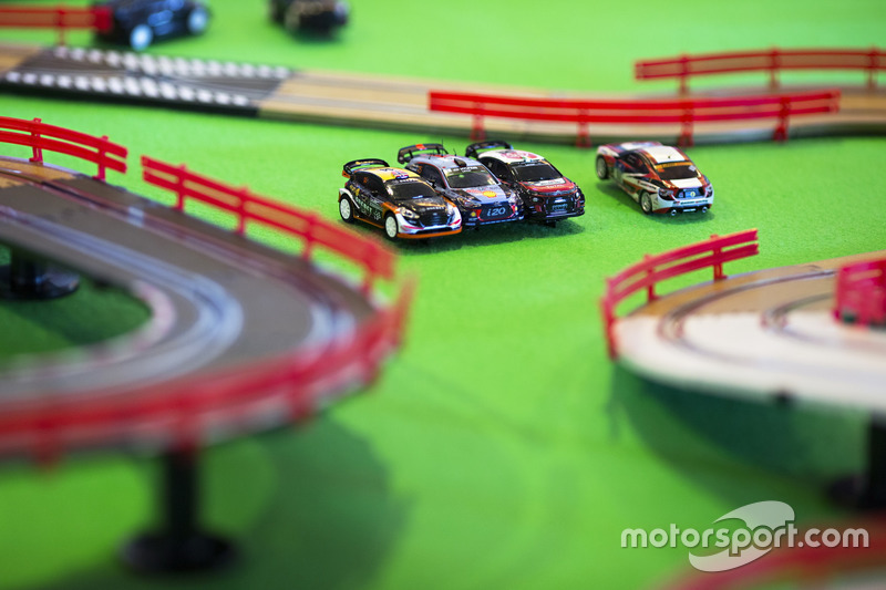 Slot cars