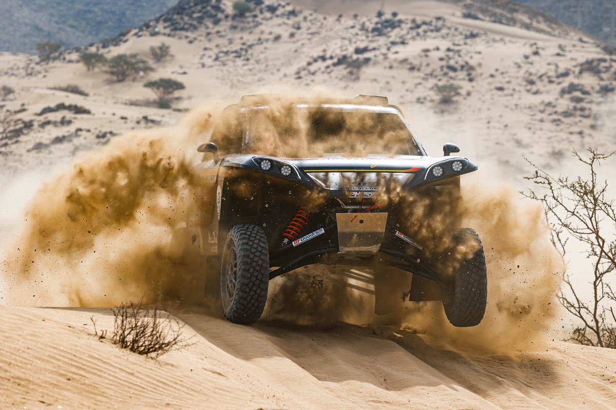 Pereli PH Sport, Kris Meeke, dan navigatornya, Wouter Rosegaar, akan turun dalam kategori SSV/UTV Dakar 2021.