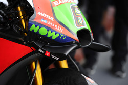 Крильця Aprilia