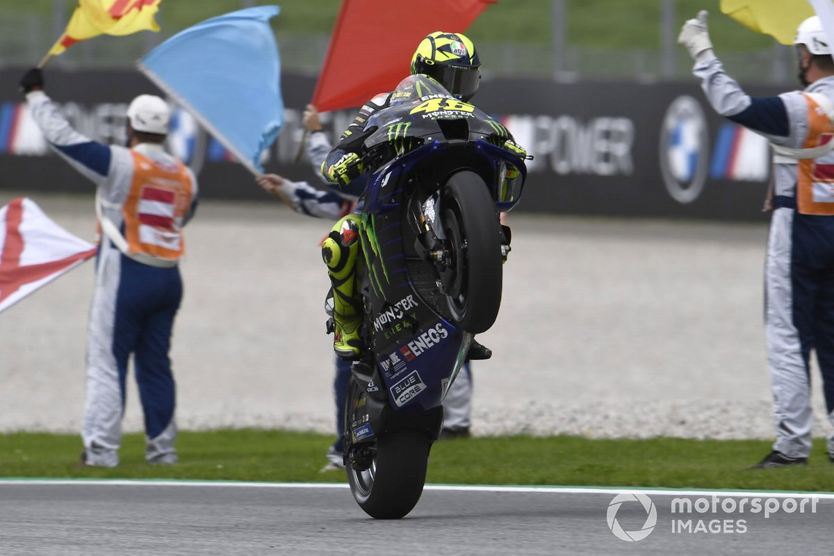 Valentino Rossi, Yamaha Factory Racing 'viert' een negende plaats in Oostenrijk.
