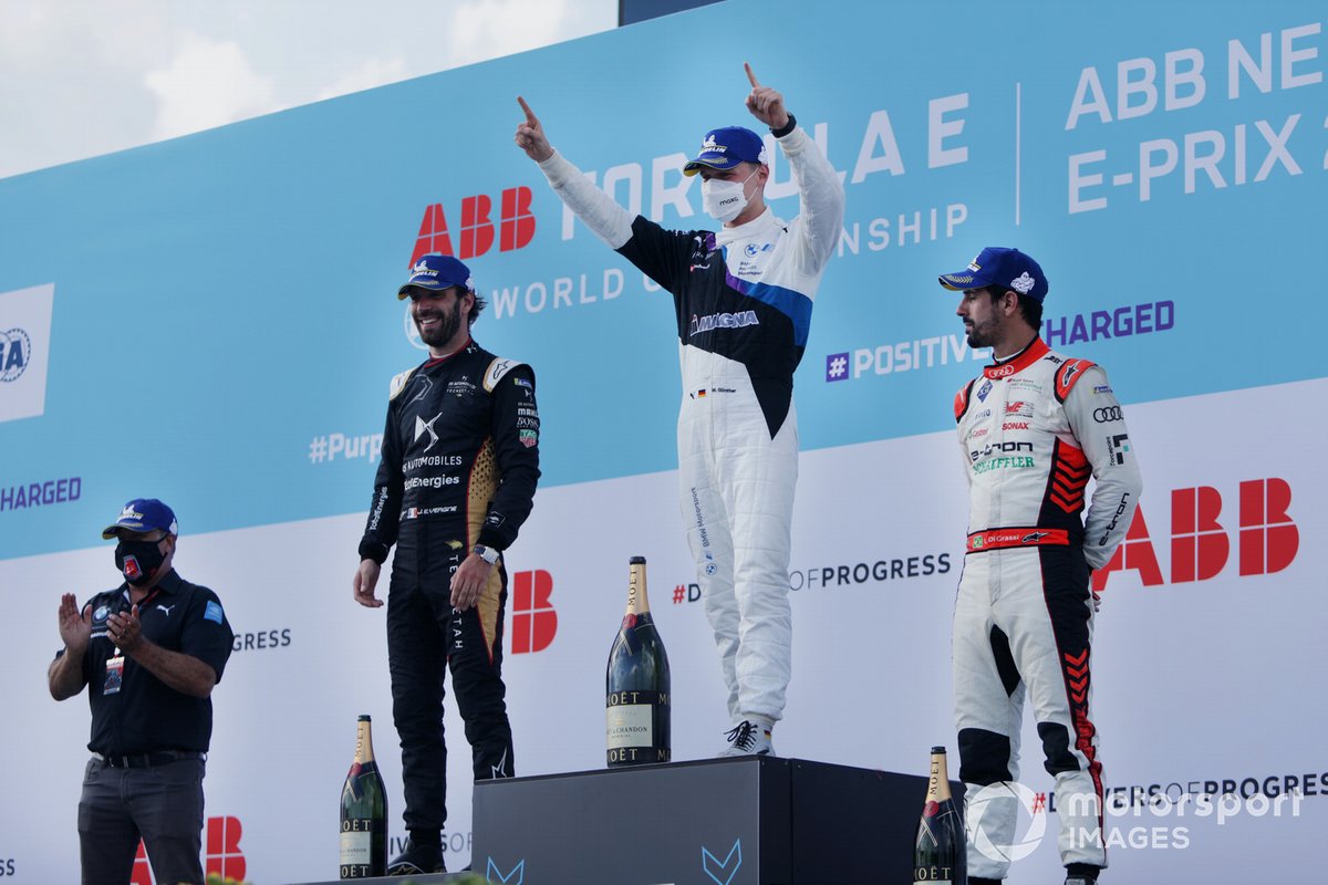 Jean-Eric Vergne, DS Techeetah, second position, Maximilian Guenther, BMW I Andretti Motorsport, first position, Lucas Di Grassi, Audi Sport ABT Schaeffler, third position, on the podium