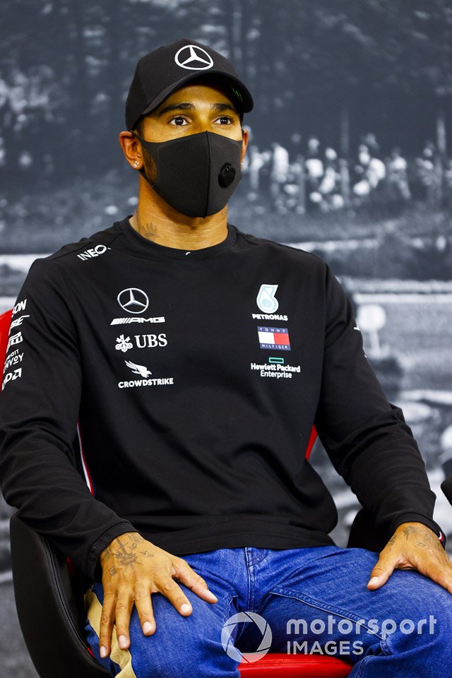 Pole Sitter Lewis Hamilton, Mercedes-AMG F1 in the press conference