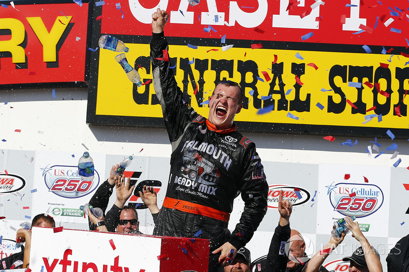 Ganador de la carrera Ryan Preece, Joe Gibbs Racing Toyota