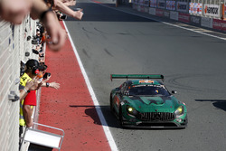 Yarış galibi #2 Black Falcon Mercedes-AMG GT3: Abdulaziz Al Faisal, Hubert Haupt, Yelmer Buurman, Ga