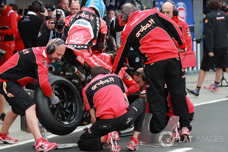 Marco Melandri, Aruba.it Racing-Ducati SBK Team flag-to-flag