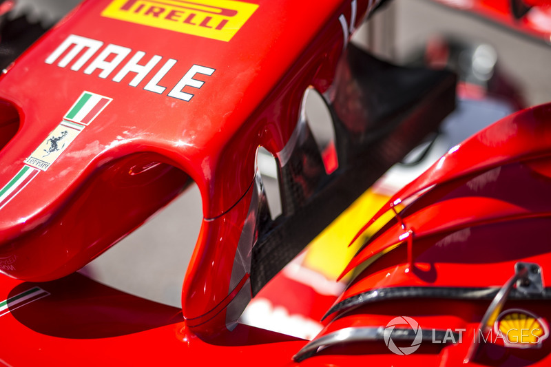 Detalle del alerón delantero del SF71H de Ferrari