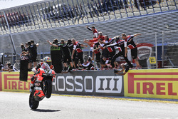 Переможець гонки Чаз Девіс, Ducati Team