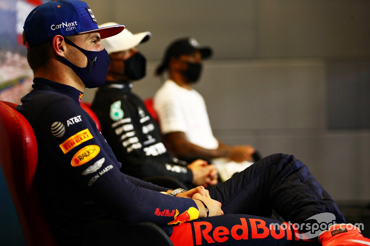 Max Verstappen, Red Bull Racing, Valtteri Bottas, Mercedes-AMG F1 and Lewis Hamilton, Mercedes-AMG F1 in the press conference