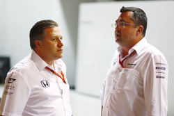 Zak Brown, directeur McLaren Technology Group, Eric Boullier, teambaas McLaren