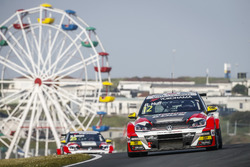 Rob Huff, Sébastien Loeb Racing Volkswagen Golf GTI TCR