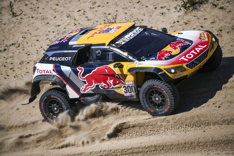 #300 Peugeot Sport Peugeot 3008 DKR: Стефан Петрансель, Жан-Поль Коттре