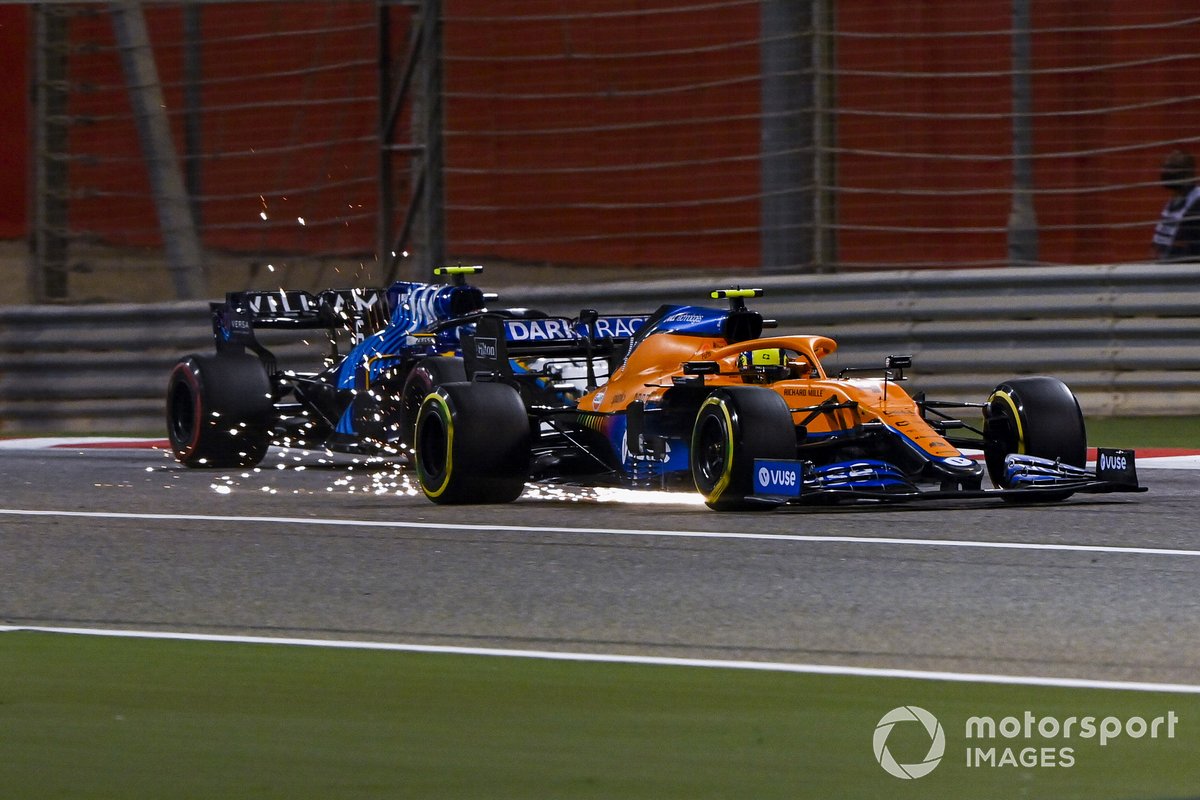 Lando Norris, McLaren MCL35M, Nicholas Latifi, Williams FW43B.