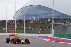 Daniil Kvyat, Red Bull Racing RB12