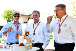 Alex Mea, e Chase Carey, Chief Executive Officer ed Executive Chairman del Formula One Group e Ross