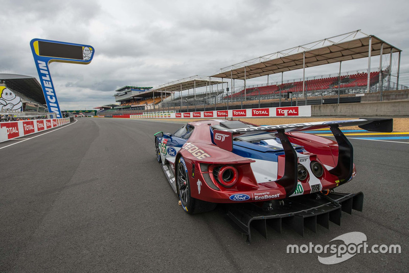 #66 Ford Chip Ganassi Racing Ford GT