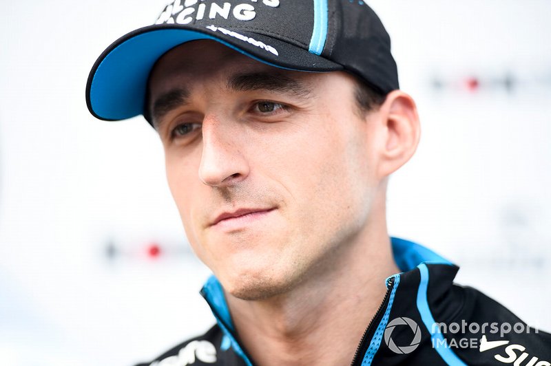 Robert Kubica, Williams Racing, parle à la presse