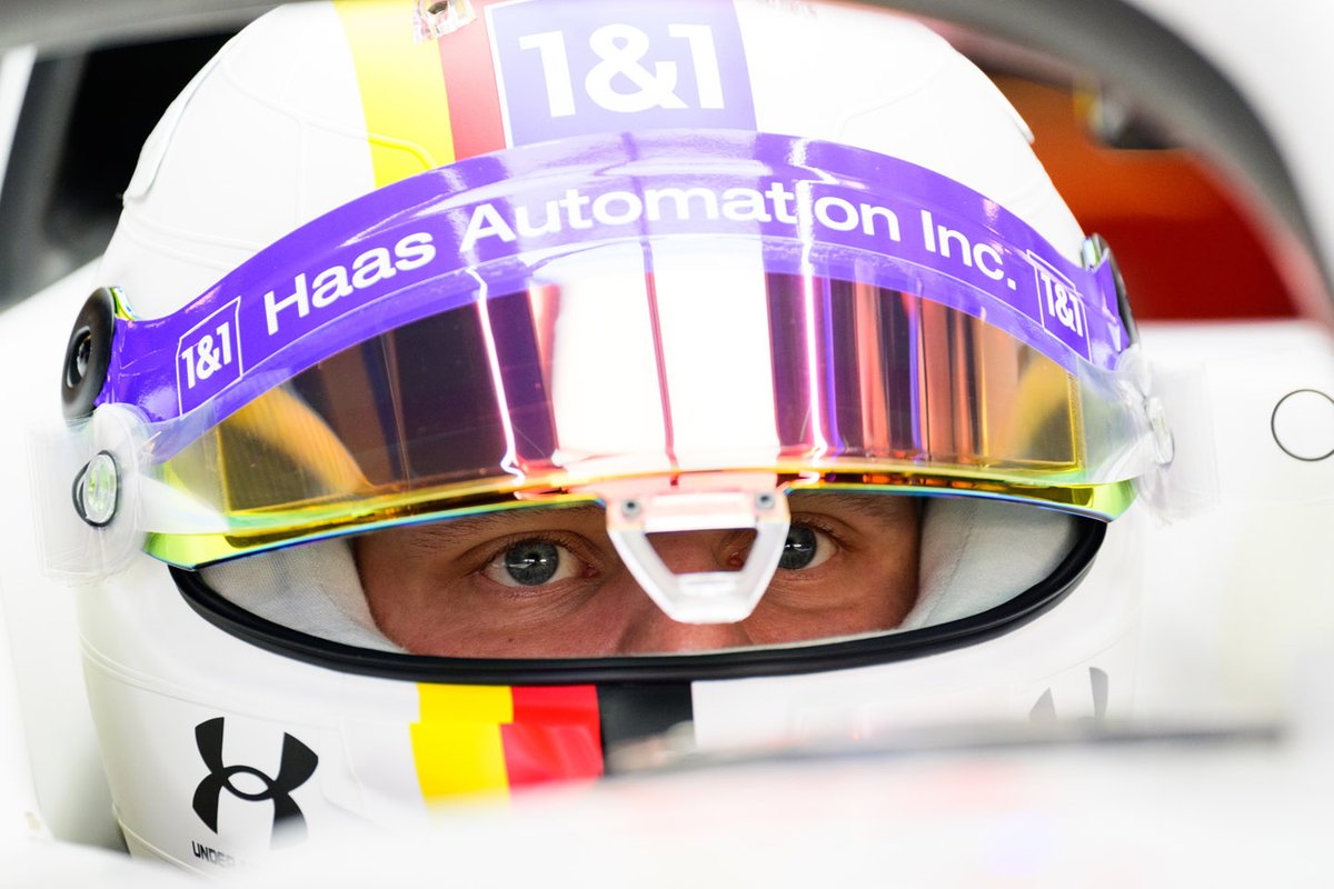 Mick Schumacher, Haas VF-22