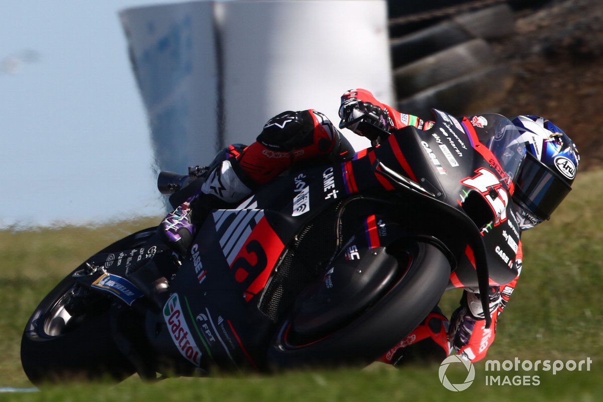 Maverick Vinales, Aprilia Racing Team