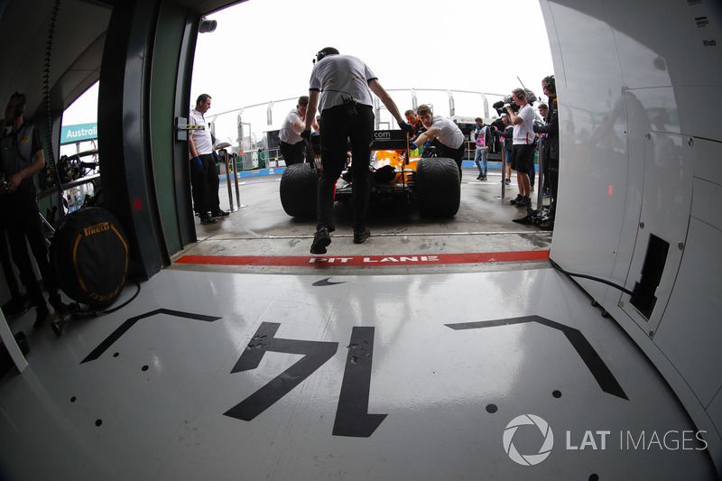 Fernando Alonso, McLaren MCL33 Renault