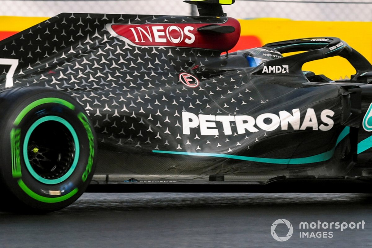 Mercedes W11: ecco com si riattaccano i flussi orientati verso il fondo dalla parte superiore delle pance