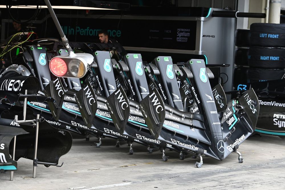 Mercedes W14 alerones delanteros