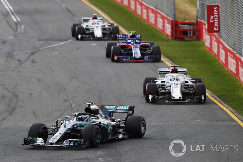 Valtteri Bottas, Mercedes AMG F1 W09, Marcus Ericsson, Sauber C37 Ferrari, Pierre Gasly, Toro Rosso STR13 Honda, e Charles Leclerc, Sauber C37 Ferrari