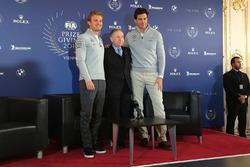 Nico Rosberg, Mercedes AMG F1, Jean Todt, FIA President and Toto Wolff, Mercedes AMG F1 Shareholder