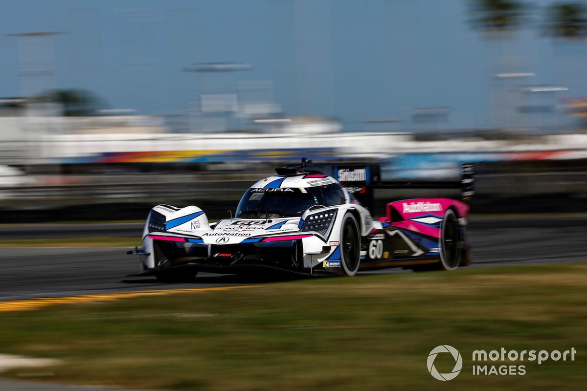 #60 Meyer Shank Racing con Curb-Agajanian, Acura ARX-06, GTP: Colin Braun, Tom Blomqvist