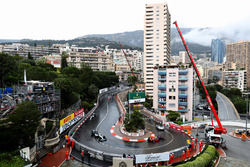 Safety-Car vor Daniel Ricciardo, Red Bull Racing RB12